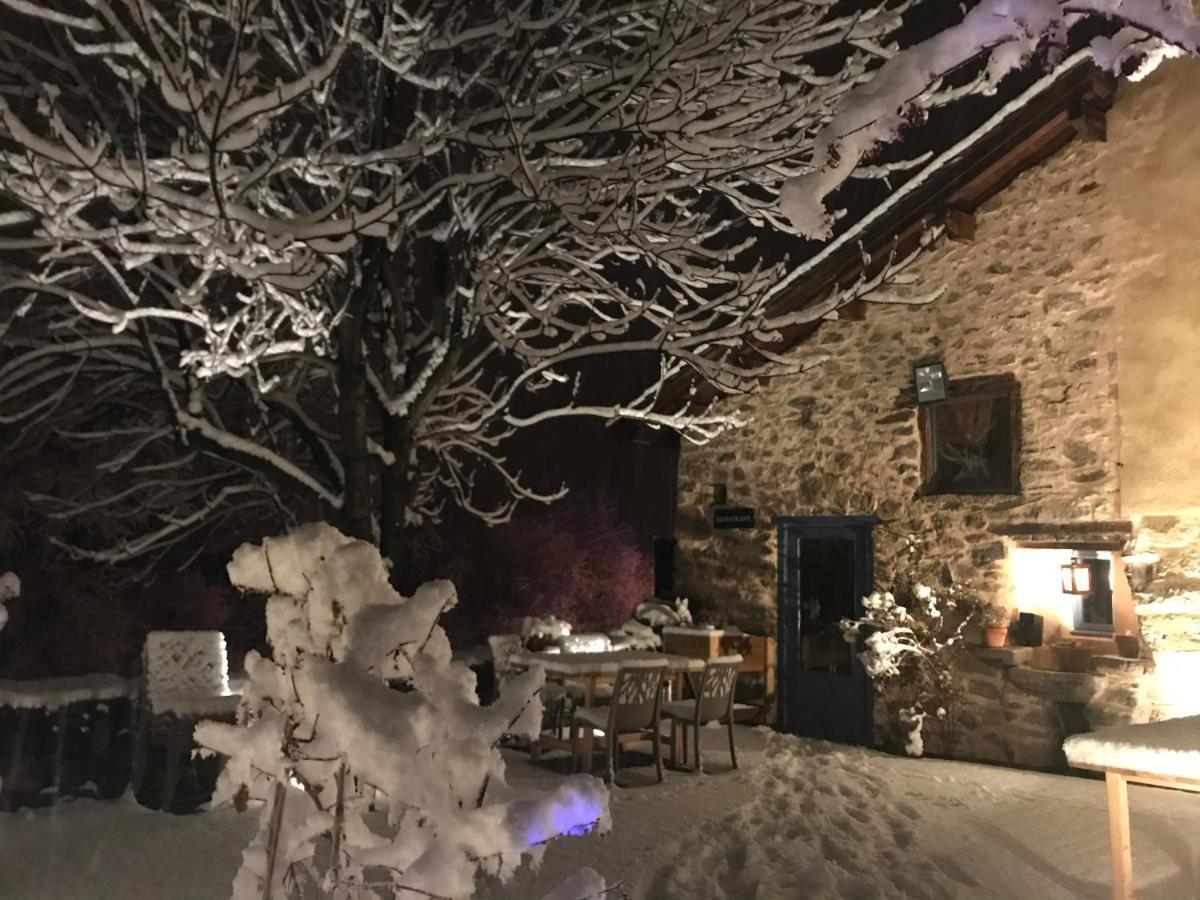 Cal Xandera Hotel Angoustrine Luaran gambar